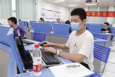 人工智能從青少年開始 2020年首次青少年AI技術水平測試在阜陽一中舉行，北京網(wǎng)絡技術服務提供支持